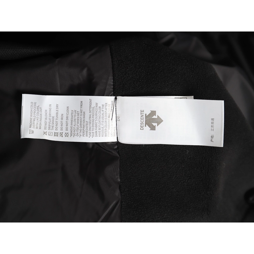 Descente paneled standcollar down jacket,Descente Jacket,Jacket,APPAREL