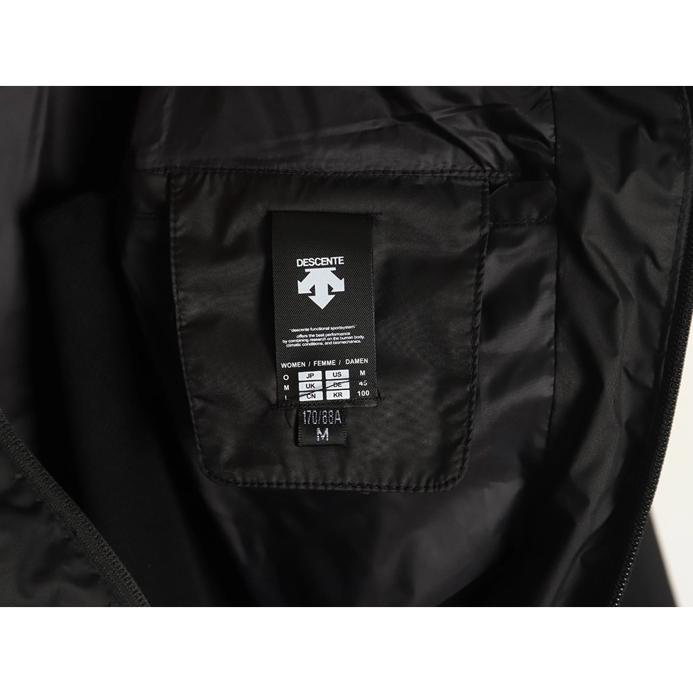 Descente paneled standcollar down jacket,Descente Jacket,Jacket,APPAREL