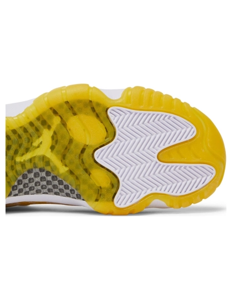 AIR JORDAN 11 LOW YELLOW SNAKESKIN AH7860-107,AIR JORDAN 11,Air Jordan