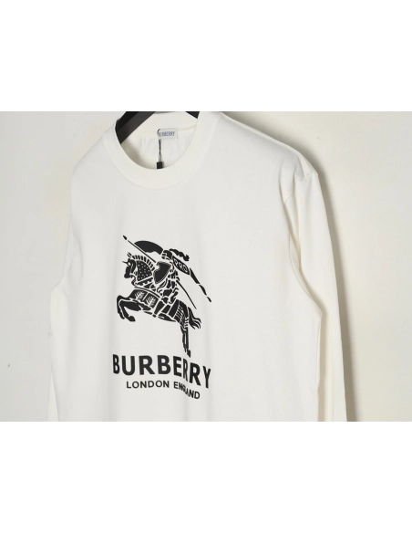 Burberry T Shirt,Tshirt,Clothing,Buy Cheap Discount Burberry Warhorse 3D Logo Long Sleeve TShirt