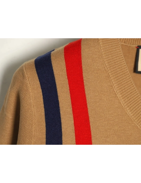 Gucci in low price trust seller,in low price trust seller,Clothing,Buy Cheap Discount Gucci colorblock Vneck interlocking logo k