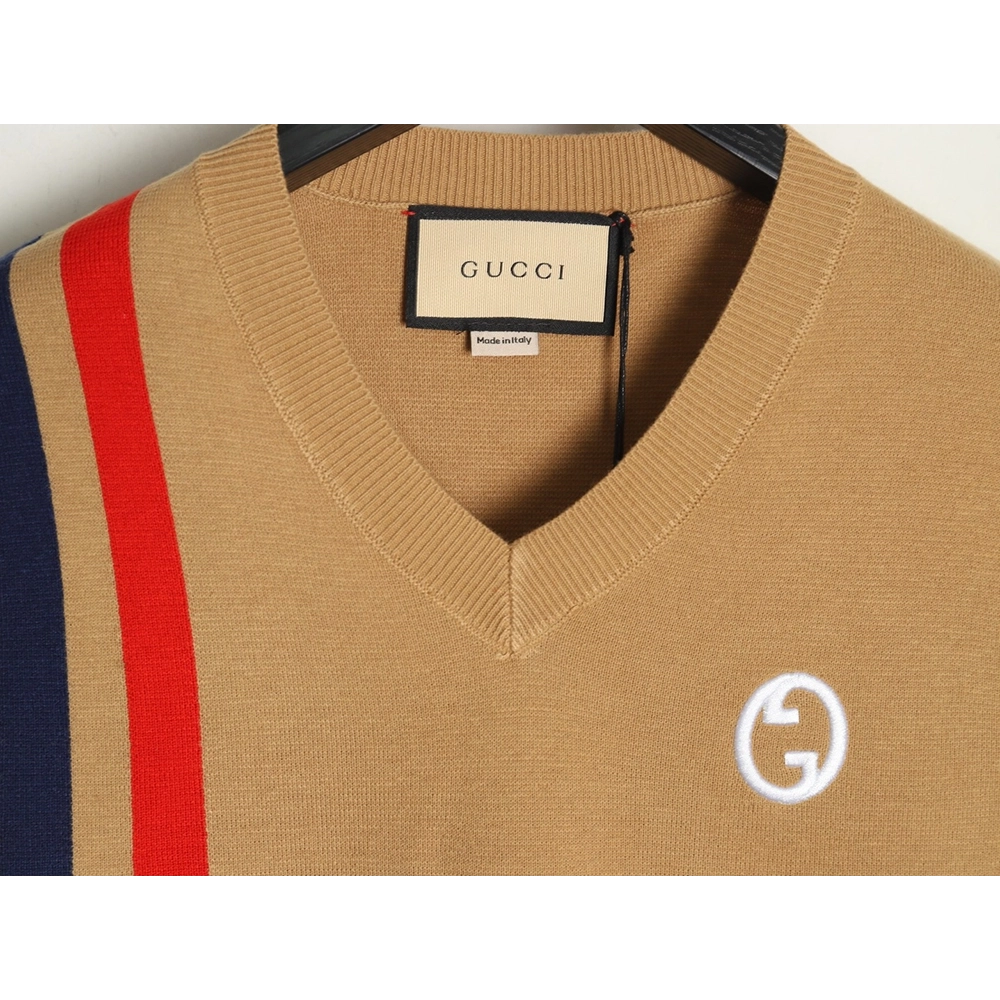 Gucci in low price trust seller,in low price trust seller,Clothing,Buy Cheap Discount Gucci colorblock Vneck interlocking logo k
