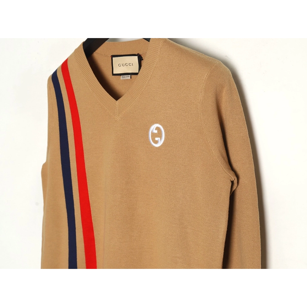 Gucci in low price trust seller,in low price trust seller,Clothing,Buy Cheap Discount Gucci colorblock Vneck interlocking logo k