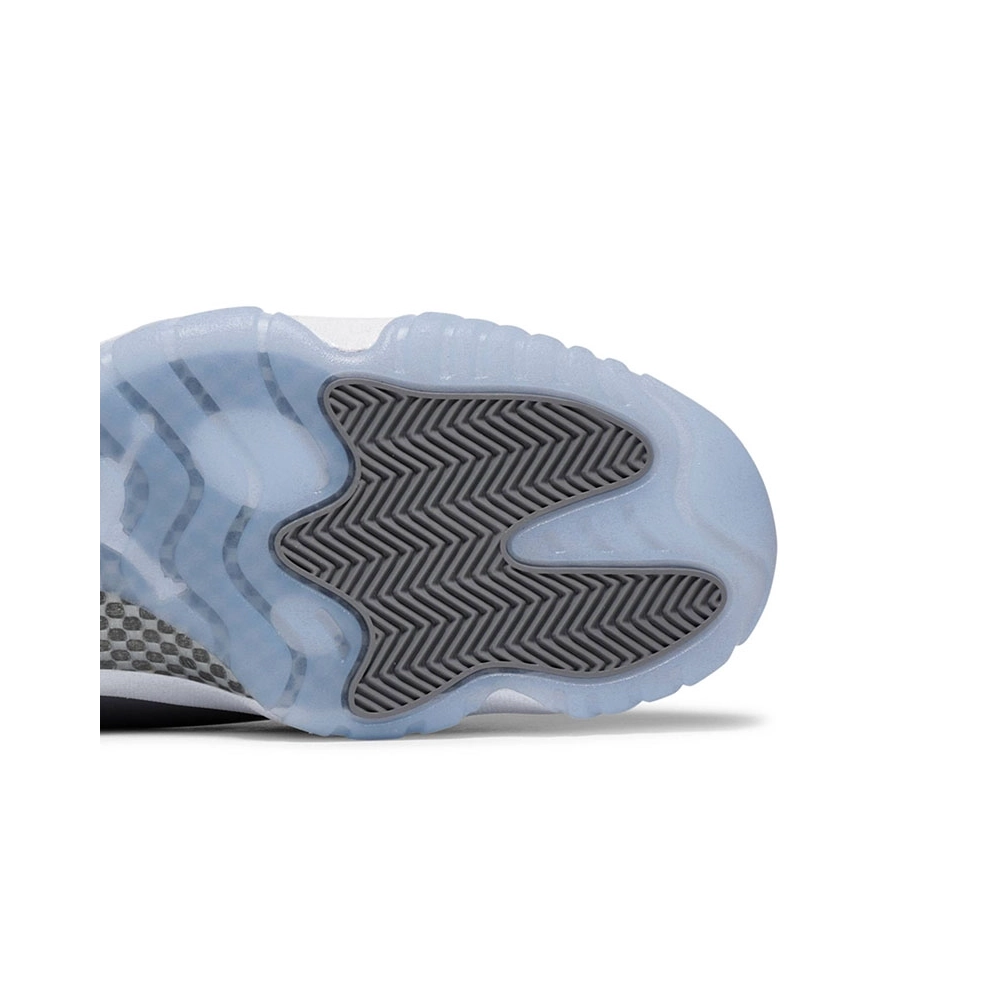 AIR JORDAN 11 RETRO COOL GREY 2021 CT8012 005,AIR JORDAN 11,Air Jordan