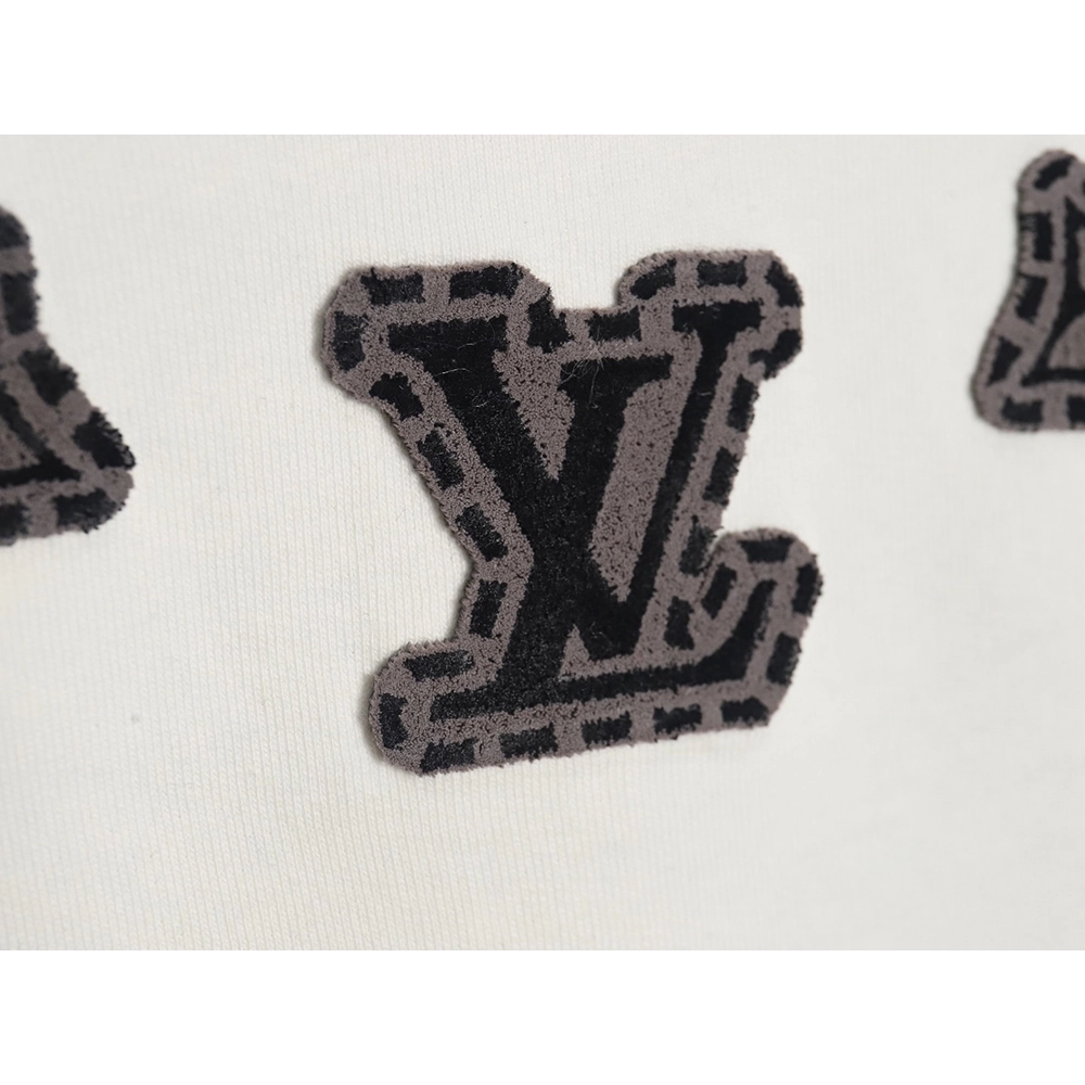 Louis Vuitton collar lettering crew neck sweatshirt,Louis Vuitton Sweatshirt,Sweatshirt,APPAREL Clothing