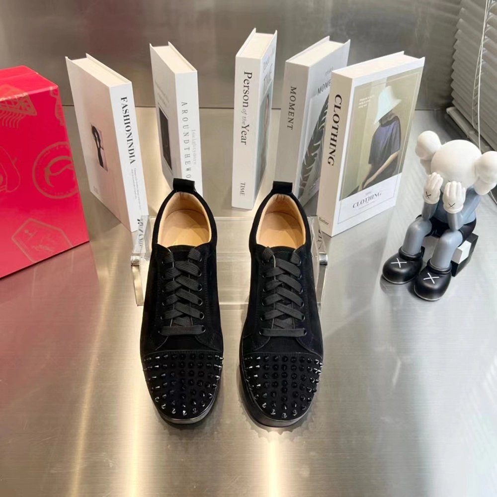 Christian Louboutin Louis Junior Spikes,Christian Louboutin Sneakers