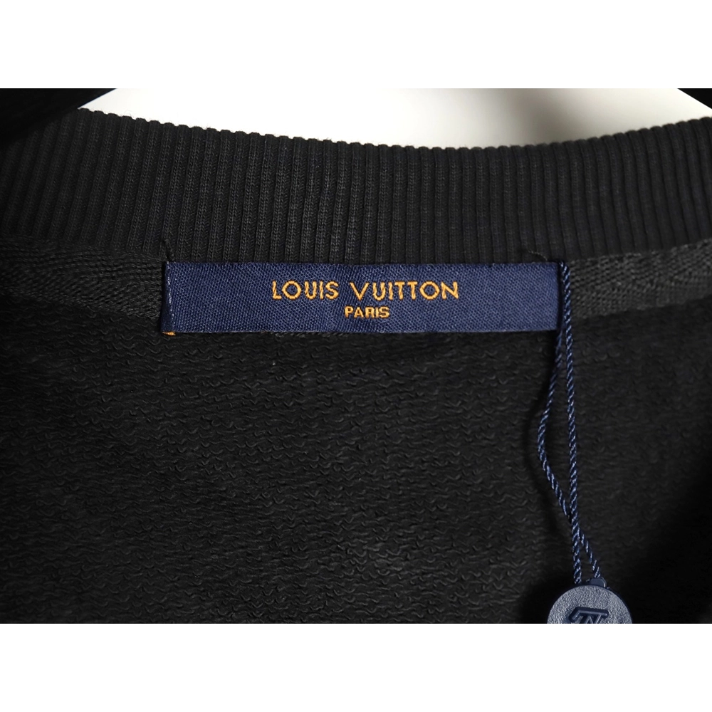 Louis Vuitton presbyopia leather label cotton sweatshirt,Louis Vuitton Sweatshirt,Sweatshirt,APPAREL
