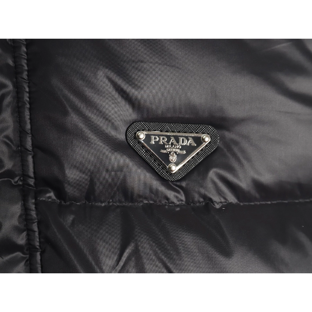 Prada metal triangle logo wide brim hooded down jacket,Prada Jacket,Jacket,APPAREL