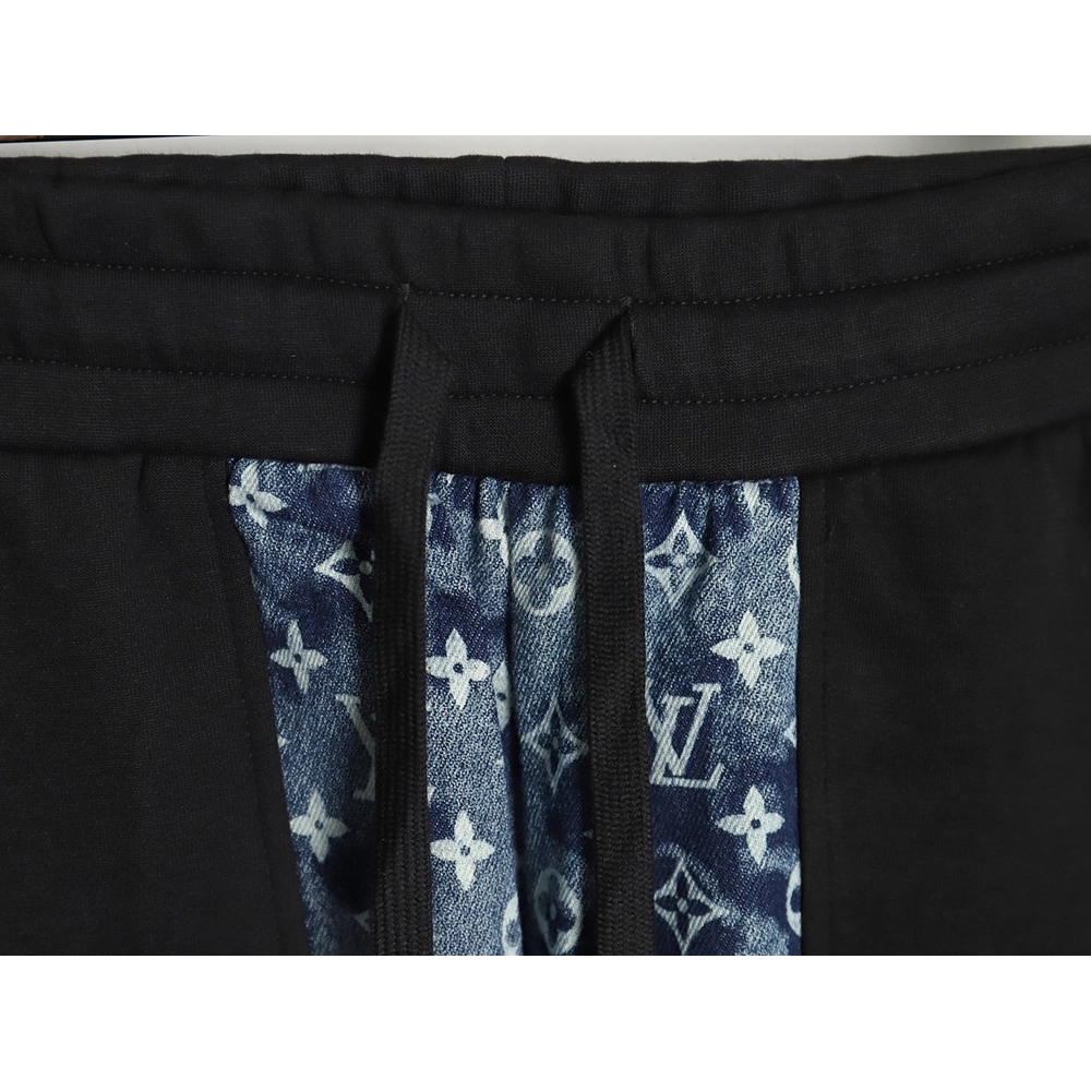 Louis Vuitton printed denim patchwork large pocket trousers,Louis Vuitton Jeans,CASUAL PANTS,APPAREL