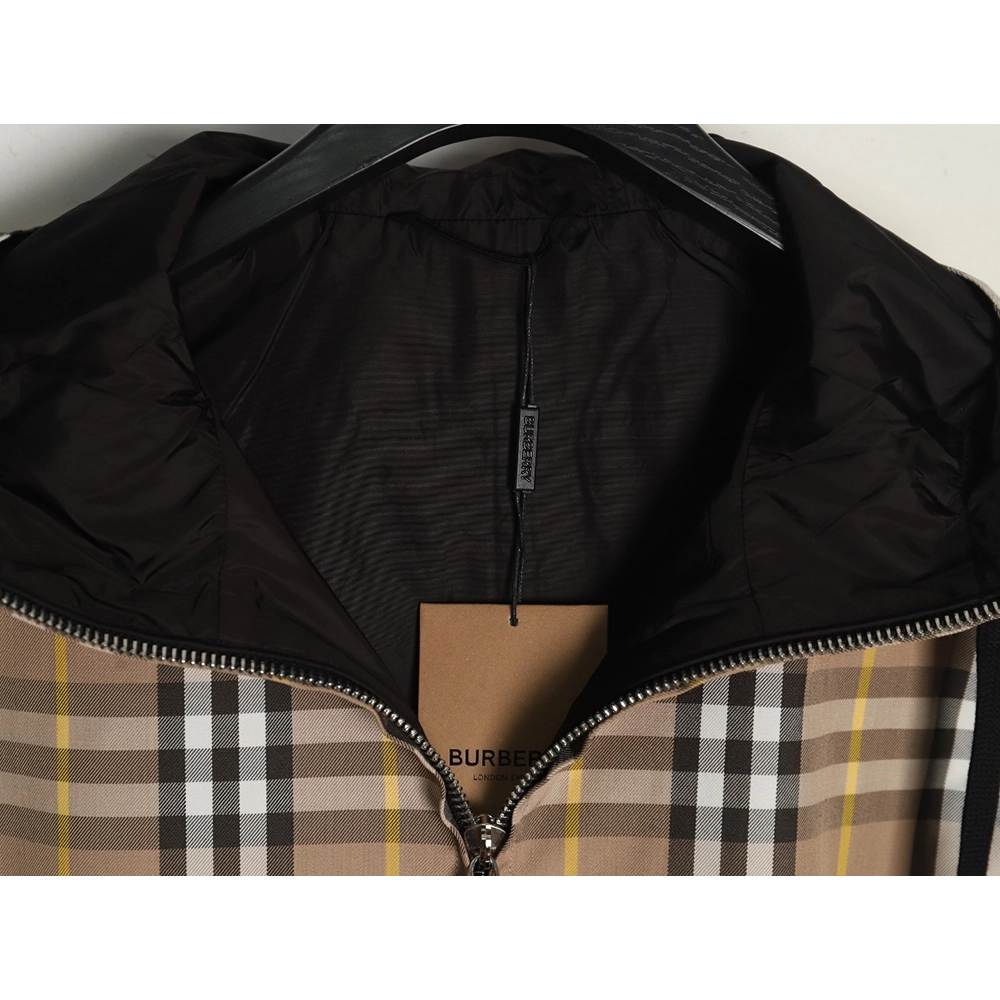 Burberry Check Reversible Hooded Jacket,Burberry Jacket,Jacket,APPAREL