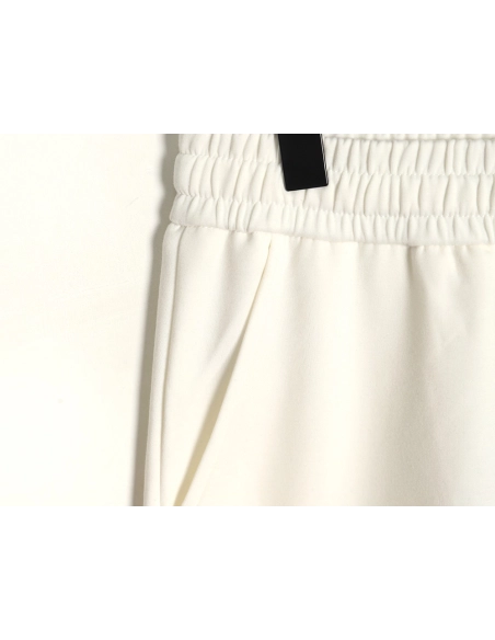 Louis Vuitton pocket embroidered logo cotton cargo trousers,Louis Vuitton Jeans,CASUAL PANTS,APPAREL