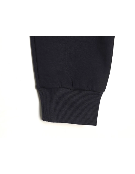 Louis Vuitton pocket embroidered logo cotton cargo trousers,Louis Vuitton Jeans,CASUAL PANTS,APPAREL