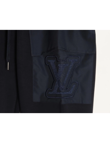 Louis Vuitton pocket embroidered logo cotton cargo trousers,Louis Vuitton Jeans,CASUAL PANTS,APPAREL