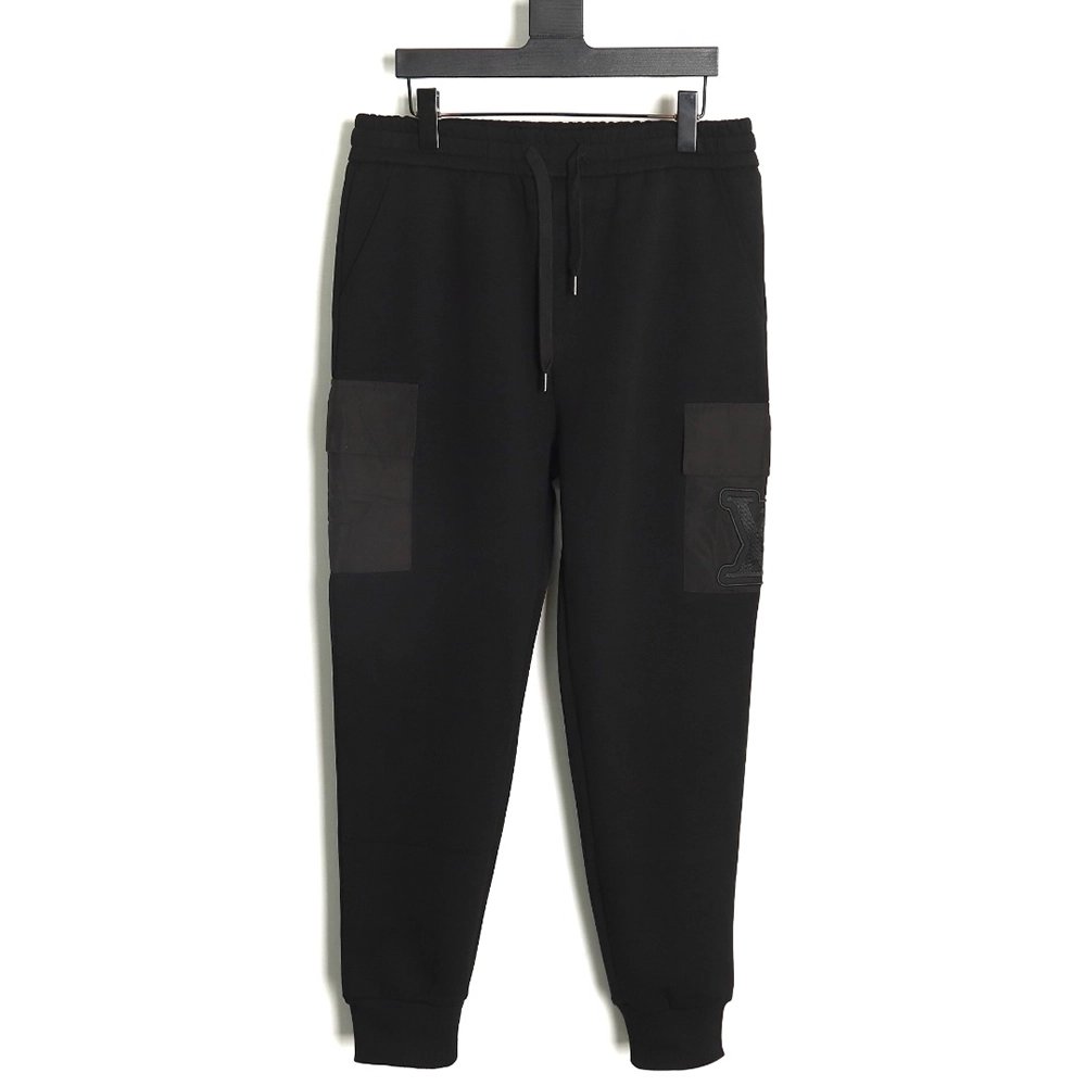 Louis Vuitton pocket embroidered logo cotton cargo trousers,Louis Vuitton Jeans,CASUAL PANTS,APPAREL