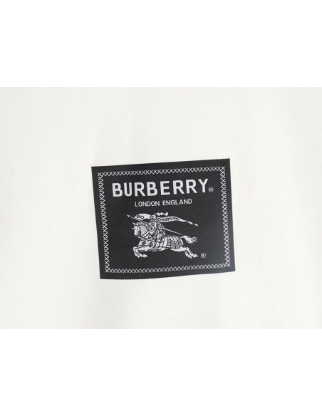 Burberry Warhorse Patch Crewneck Sweatshirt,Burberry Sweatshirt,Sweatshirt,APPAREL