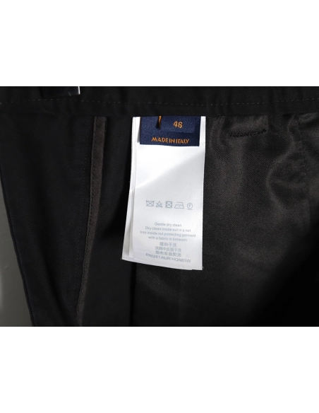 Louis Vuitton pocket embroidered label cargo trousers,Louis Vuitton Jeans,CASUAL PANTS,APPAREL