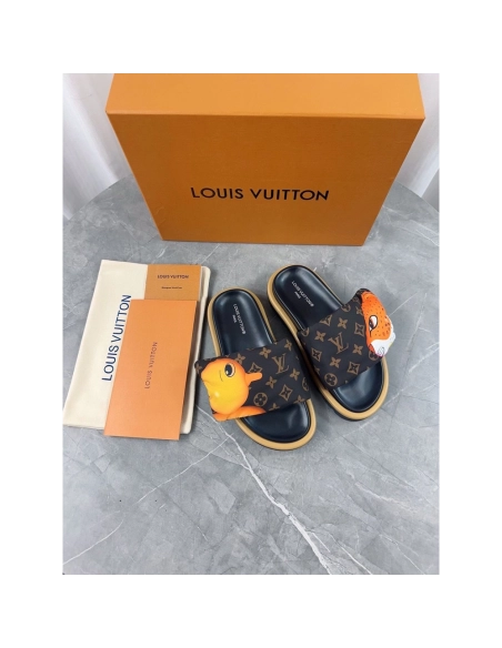 Louis Vuitton Pool Pillow Flat Comfort Mule,Louis Vuitton Slides