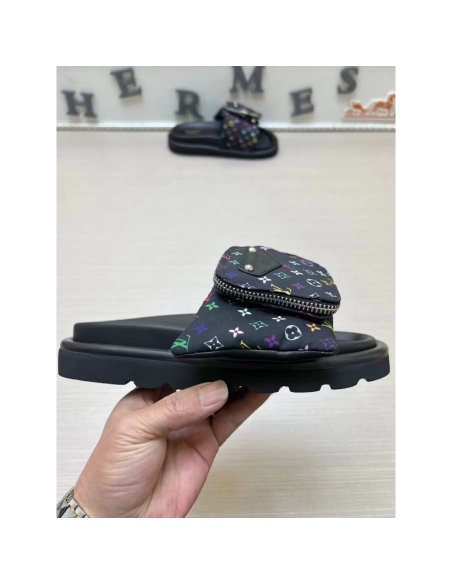 Louis Vuitton TM Pool Pillow Flat Comfort Mule,Louis Vuitton Slides