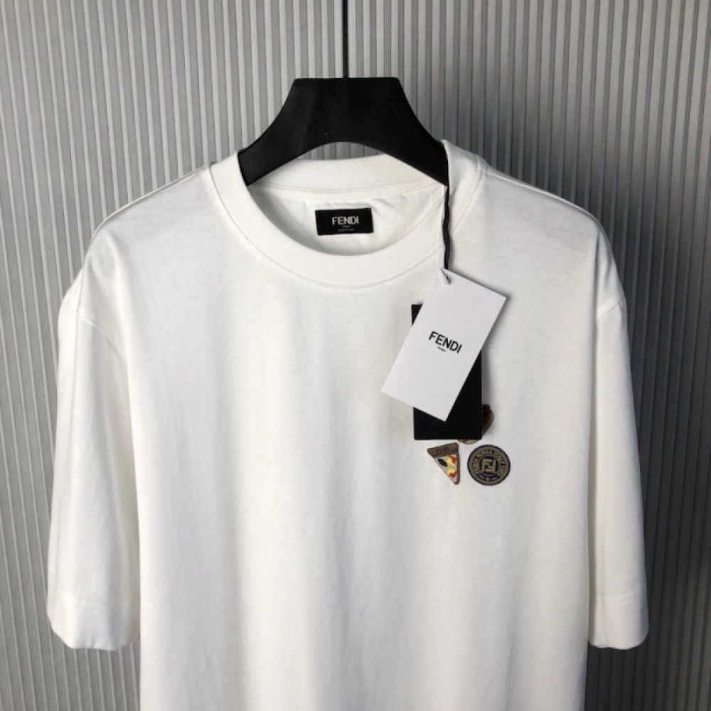 Fendi White Color cotton Fendilicious T-shirt,Fendi T Shirt,Tshirt,Low price high quality.