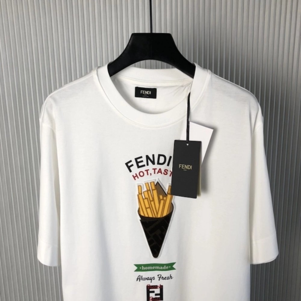Fendi White cotton Fendilicious T-shirt,Fendi T Shirt,Tshirt,Low price high quality.