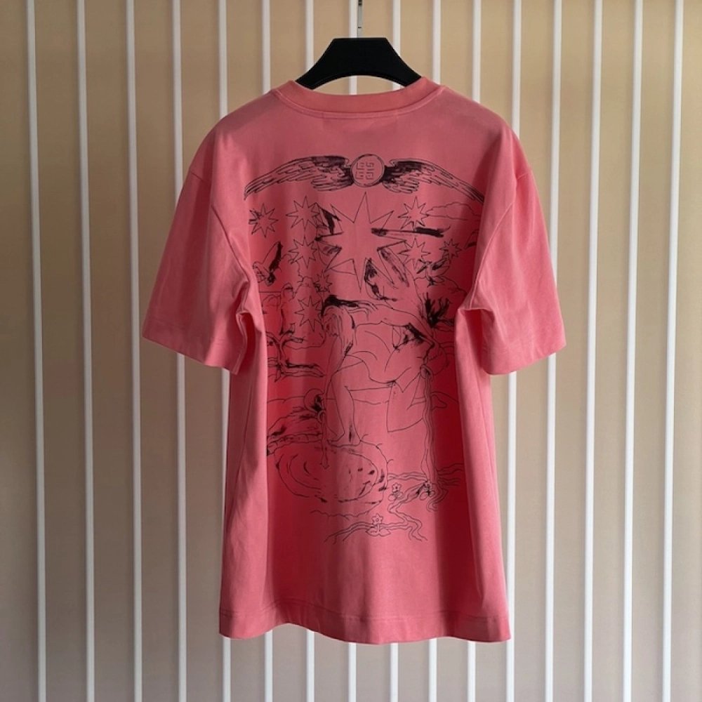 Givenchy Boxy fit t-shirt in cotton GIVENCHY Tarot Pink,Givenchy T Shirt,Tshirt,Low price high quality.