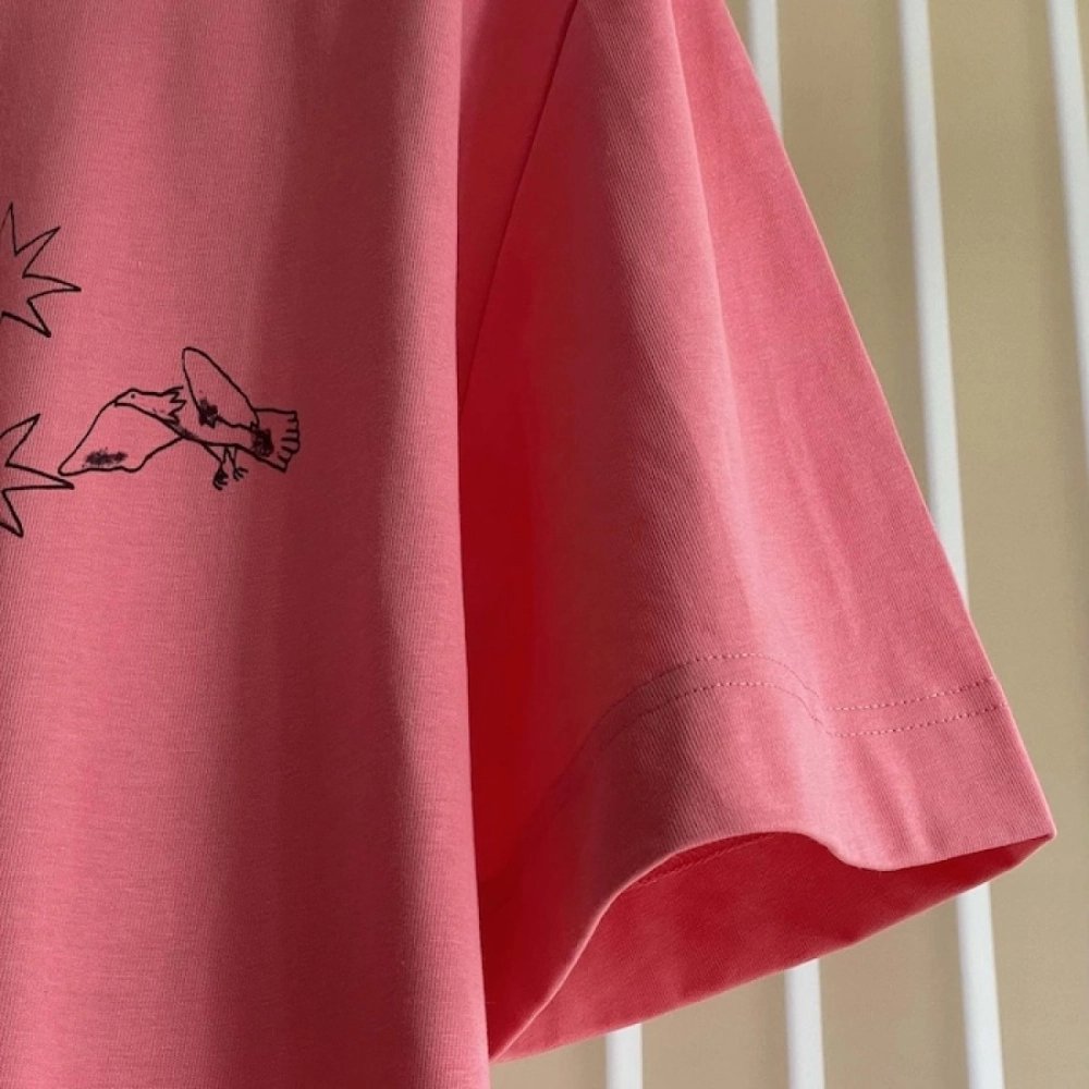 Givenchy Boxy fit t-shirt in cotton GIVENCHY Tarot Pink,Givenchy T Shirt,Tshirt,Low price high quality.
