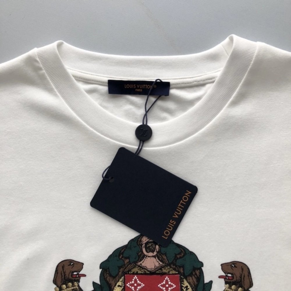Louis Vuitton Embellished Cotton T-Shirt 1AGJZR,Louis Vuitton T Shirt,Tshirt,Low price high quality.