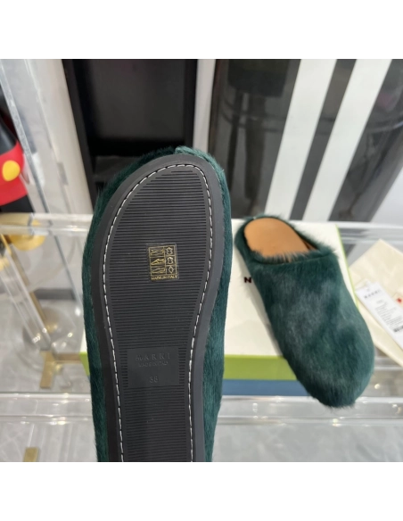 Marni Green LONG-HAIR CALFSKIN FUSSBETT SABOT Slide Green PB,Marni Slide,Men Sneakers