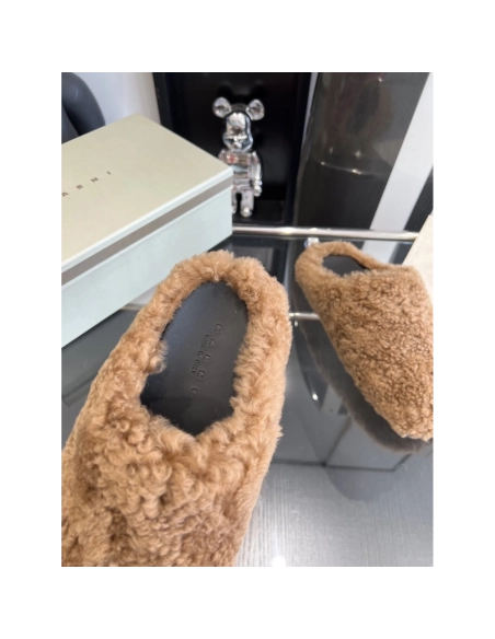 Marni Fussbett Sabot Slide Caramel PB,Marni Slide,Men Sneakers