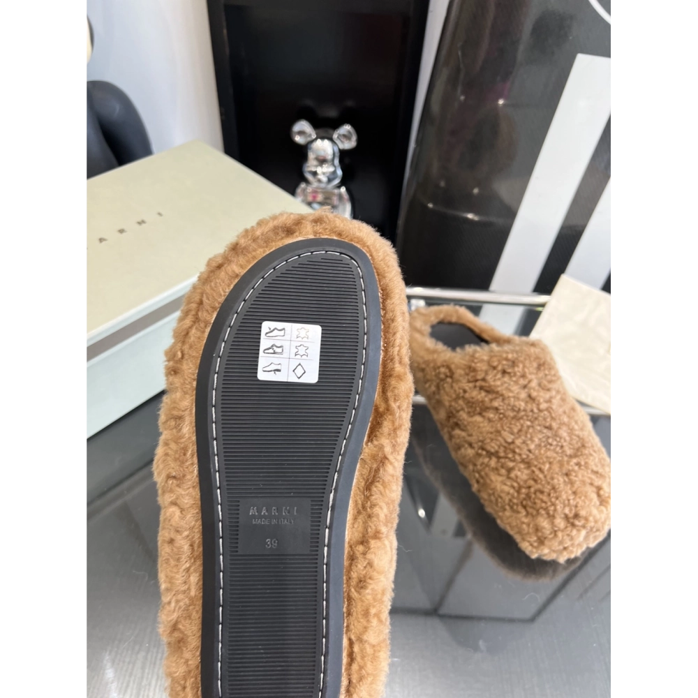 Marni Fussbett Sabot Slide Caramel PB,Marni Slide,Men Sneakers