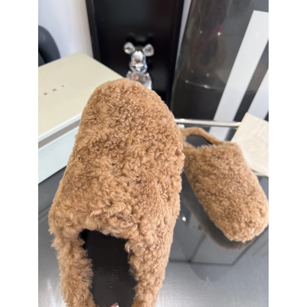 Marni Fussbett Sabot Slide Caramel PB,Marni Slide,Men Sneakers