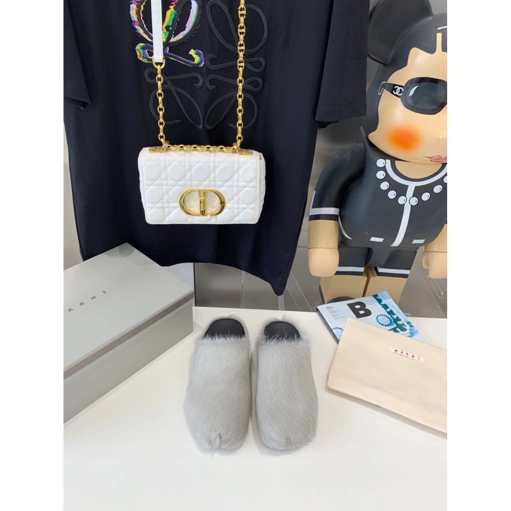 Marni Grey LONG-HAIR CALFSKIN FUSSBETT SABOT Slide,Marni Slide,Men Sneakers