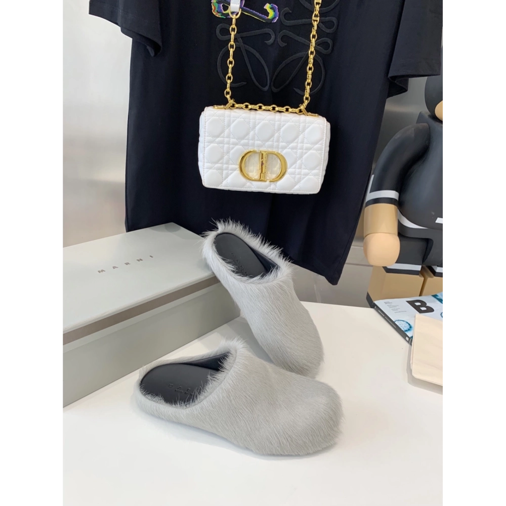 Marni Grey LONG-HAIR CALFSKIN FUSSBETT SABOT Slide,Marni Slide,Men Sneakers