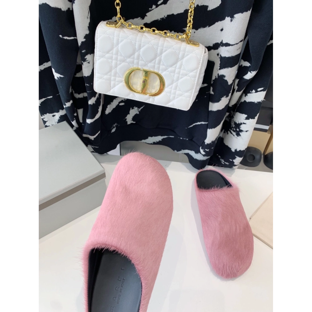 Marni Pink LONG-HAIR CALFSKIN FUSSBETT SABOT Slide,Marni Slide,Men Sneakers