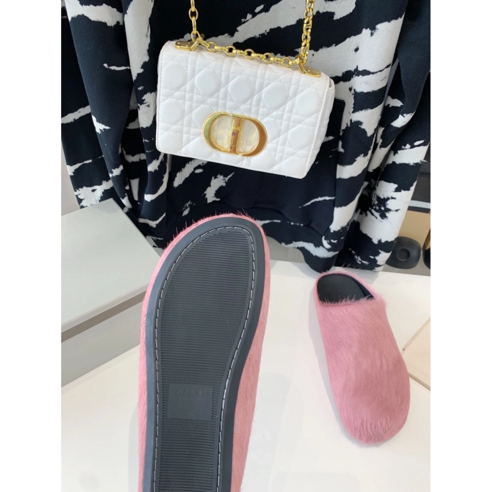 Marni Pink LONG-HAIR CALFSKIN FUSSBETT SABOT Slide,Marni Slide,Men Sneakers