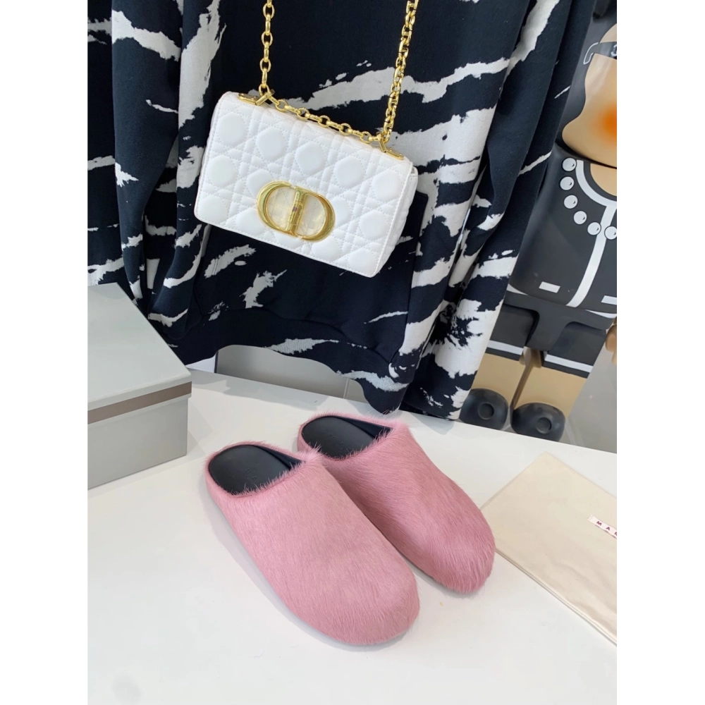 Marni Pink LONG-HAIR CALFSKIN FUSSBETT SABOT Slide,Marni Slide,Men Sneakers