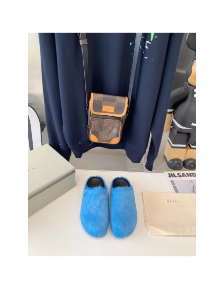 Marni Blue LONG-HAIR CALFSKIN FUSSBETT SABOT Slide,Marni Slide,Men Sneakers