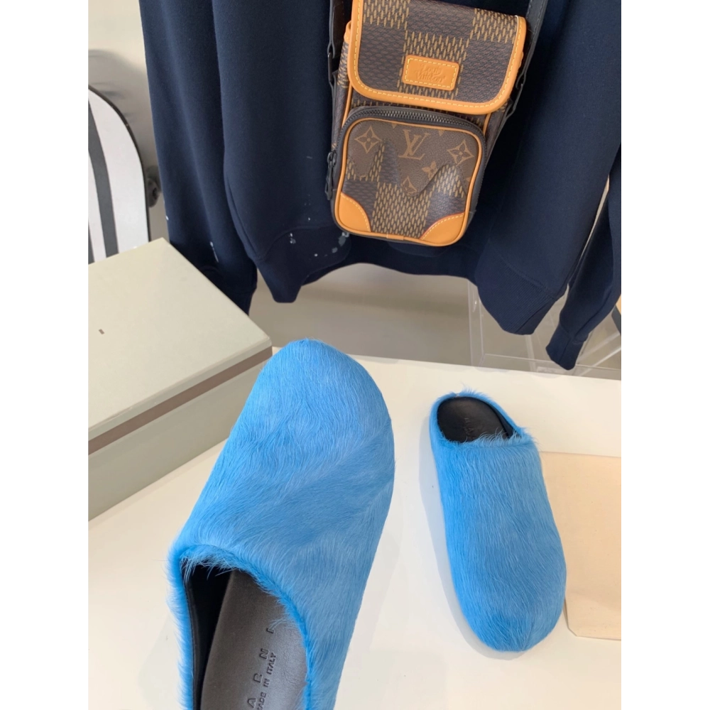 Marni Blue LONG-HAIR CALFSKIN FUSSBETT SABOT Slide,Marni Slide,Men Sneakers