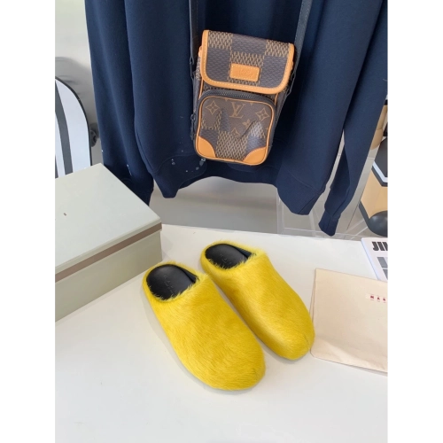 Marni Yellow LONG-HAIR CALFSKIN FUSSBETT SABOT Slide,Marni Slide,Men Sneakers