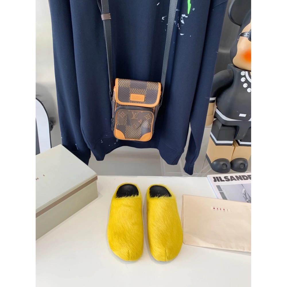 Marni Yellow LONG-HAIR CALFSKIN FUSSBETT SABOT Slide,Marni Slide,Men Sneakers