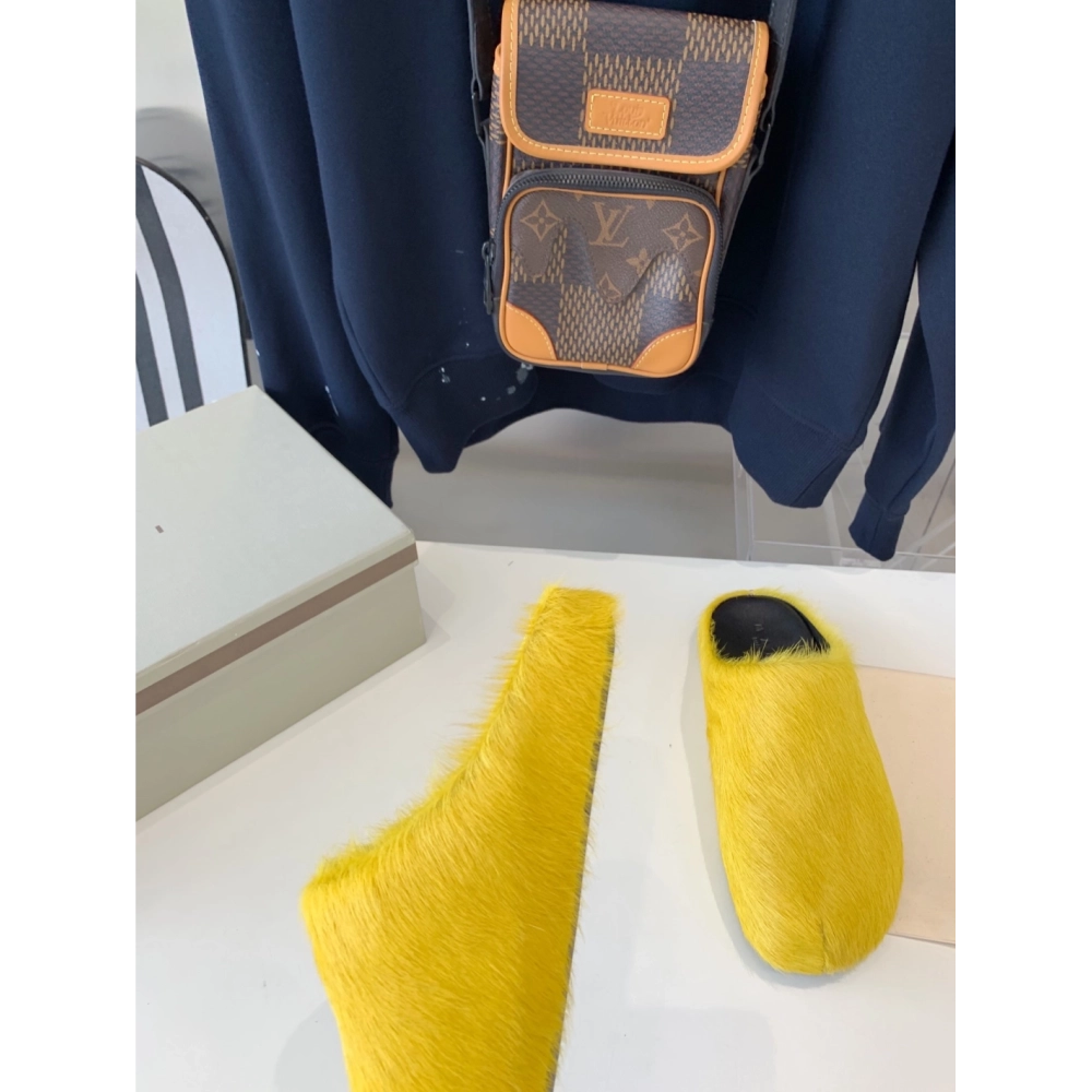 Marni Yellow LONG-HAIR CALFSKIN FUSSBETT SABOT Slide,Marni Slide,Men Sneakers