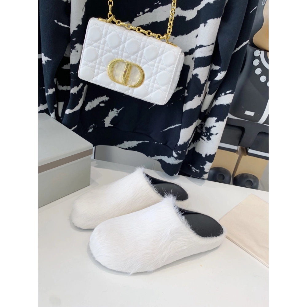 Marni White LONG-HAIR CALFSKIN FUSSBETT SABOT Slide,Marni Slide,Men Sneakers