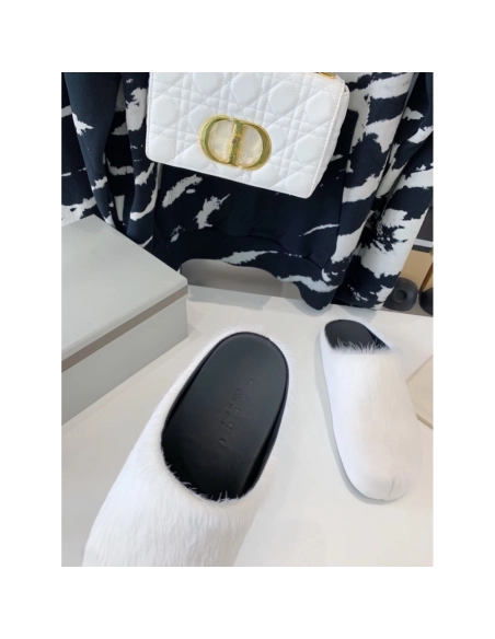 Marni White LONG-HAIR CALFSKIN FUSSBETT SABOT Slide,Marni Slide,Men Sneakers