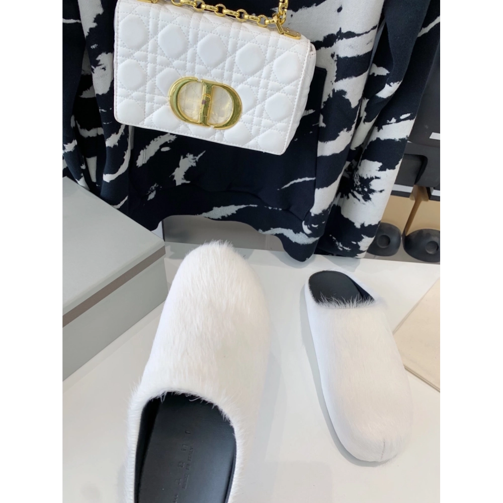 Marni White LONG-HAIR CALFSKIN FUSSBETT SABOT Slide,Marni Slide,Men Sneakers