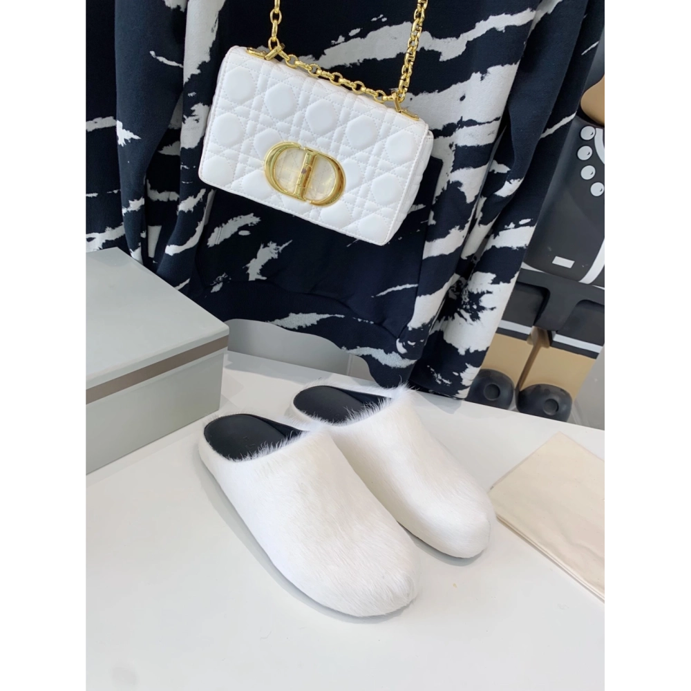 Marni White LONG-HAIR CALFSKIN FUSSBETT SABOT Slide,Marni Slide,Men Sneakers