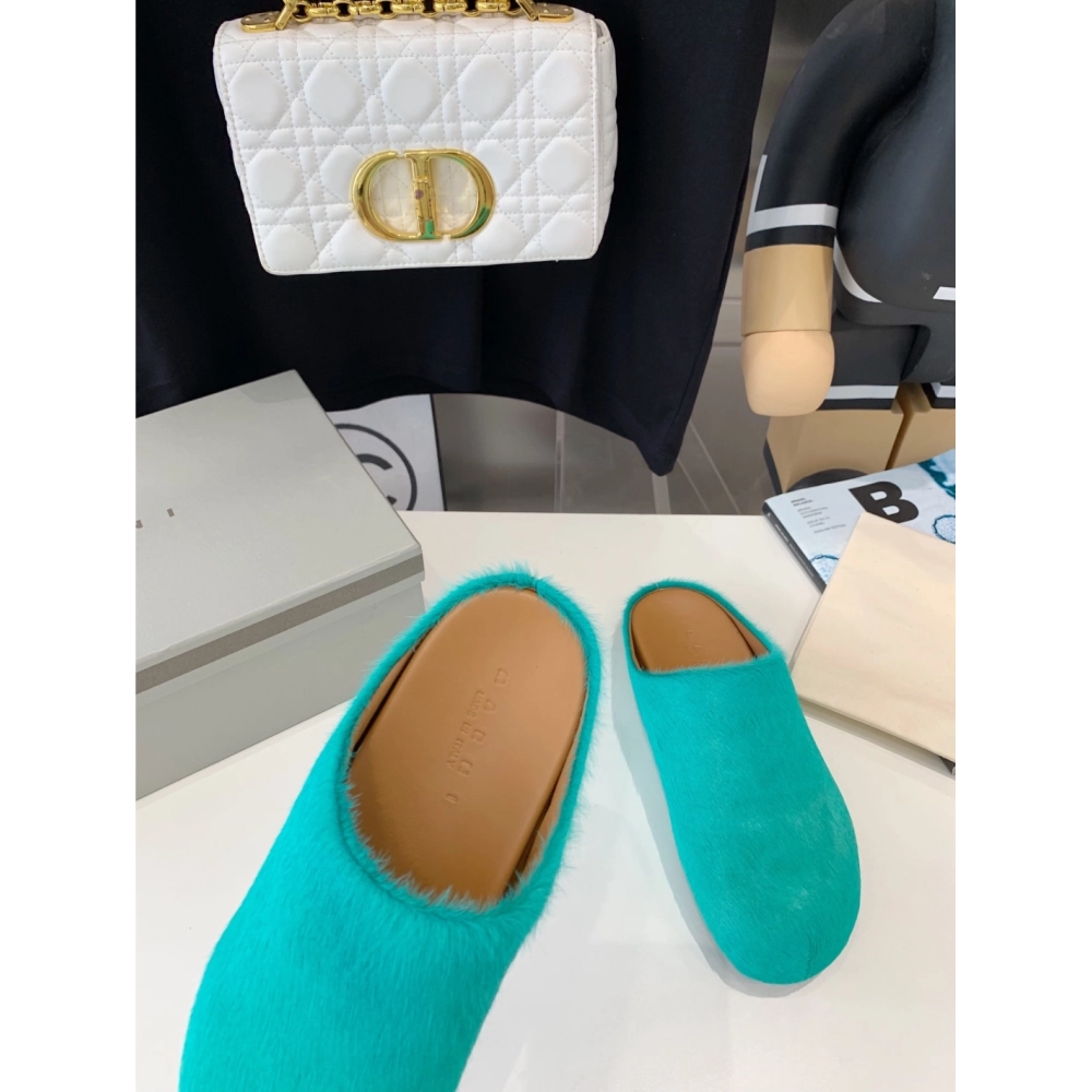 Marni Green LONG-HAIR CALFSKIN FUSSBETT SABOT Slide,Marni Slide,Men Sneakers