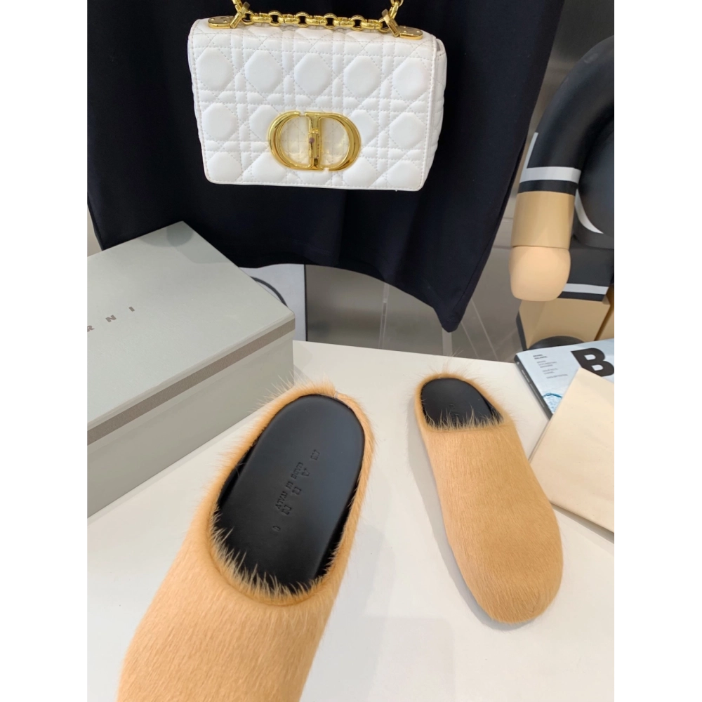 Marni Apricot LONG-HAIR CALFSKIN FUSSBETT SABOT Slide,Marni Slide,Men Sneakers