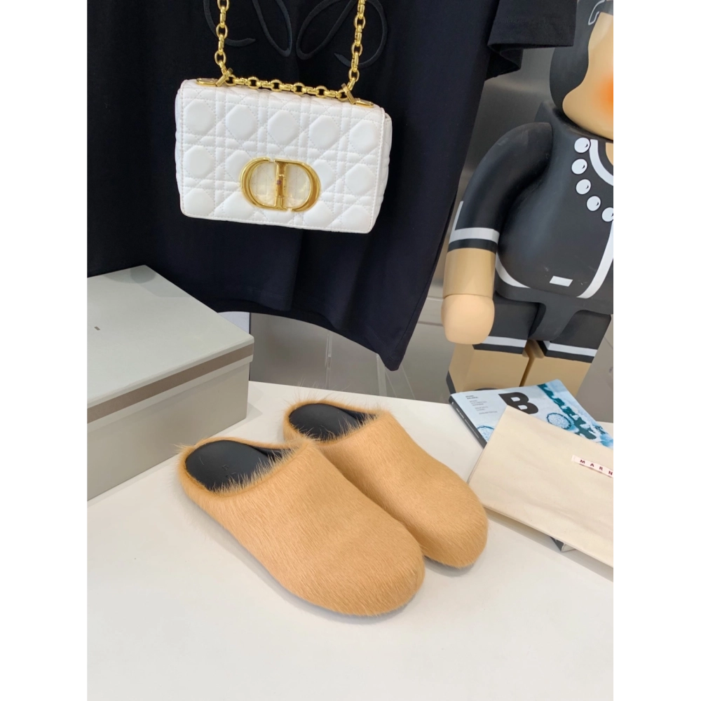 Marni Apricot LONG-HAIR CALFSKIN FUSSBETT SABOT Slide,Marni Slide,Men Sneakers