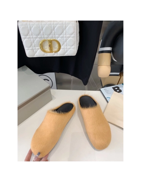 Marni Apricot LONG-HAIR CALFSKIN FUSSBETT SABOT Slide,Marni Slide,Men Sneakers