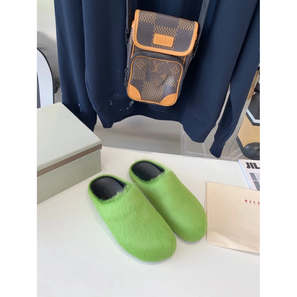 Marni Green LONG-HAIR CALFSKIN FUSSBETT SABOT Slide,Marni Slide,Men Sneakers